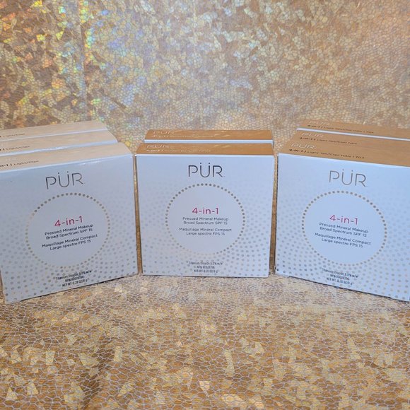 Clearance Priced! PUR 4-In-1 Pressed Powder Mineral Makeup Foundation - Picture 1 of 4